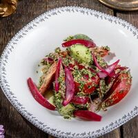 Салат Кахетинскийв Хачапури Марико