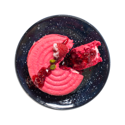 Пирожное макарони ванильно-ягодное от шеф-кондитера Ав в Азбука Вкуса Экспресс Меню по цене 328 ₽