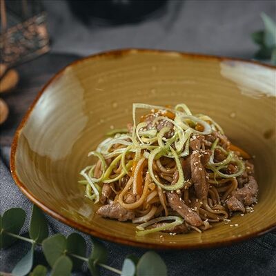 Удон со свининой в Amato по цене 525 ₽