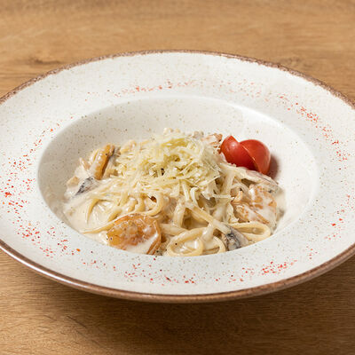 Паста с креветками в TeaRoom по цене 748 ₽