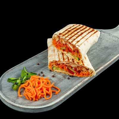 С морковью по-корейскив Sweetok shawerma по цене 448 ₽