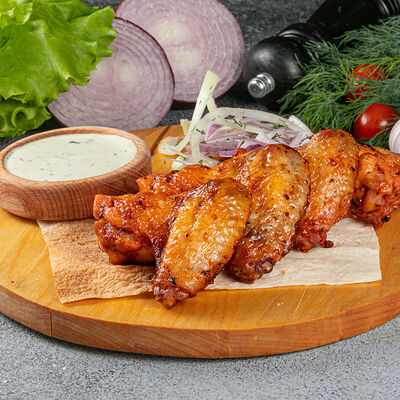 Шашлык из куриных крыльев в Meat Street по цене 290 ₽