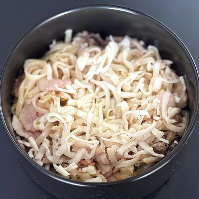 Сливочный удон с беконом в ГансРолл по цене 570 ₽