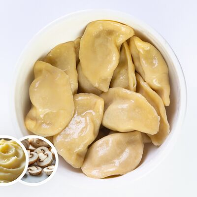 Вареники с картофелем и грибами в Хруст и Пар по цене 200 ₽