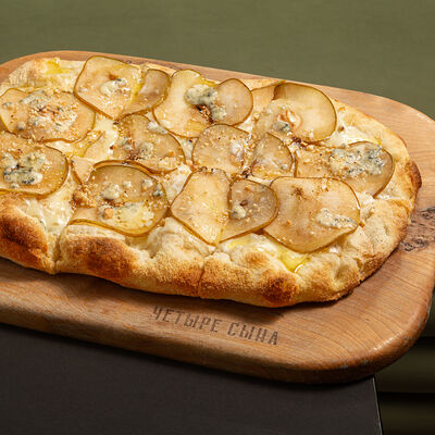 Пицца Груша и Горгонзола в ЧЕТЫРЕ СЫНА по цене 790 ₽