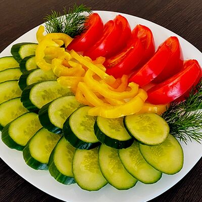 Овощная нарезка в Чайхана маркет по цене 375 ₽