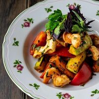 Оджахури с морепродуктами в MANANA