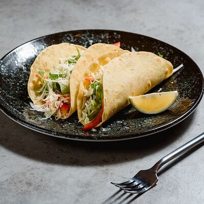 Тако с курицей в Kotleta bar по цене 260 ₽