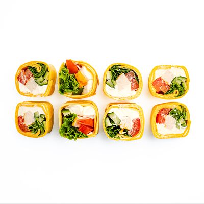 Цезарь-ролл в Суши Две палки по цене 500 ₽