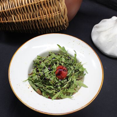 Салат Тбилисо в Кафе Хинкальная по цене 900 ₽