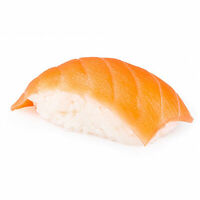 Суши с лососем в Суши Картель