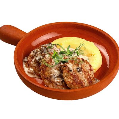 Котлеты из индейки в сливочно-грибном соусе в Пинта по цене 3390 ₸