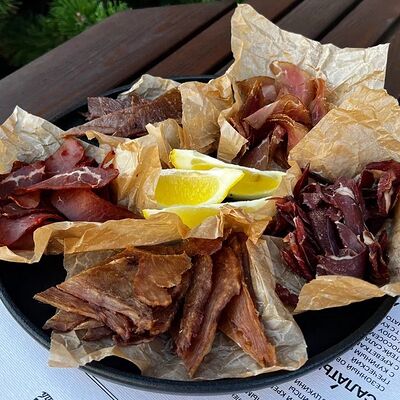 Вяленое мясов Nyen по цене 495 ₽