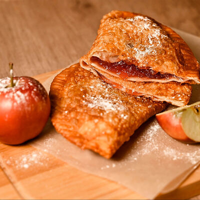 Чебуссэр с джемом в Чебуссэр по цене 245 ₽