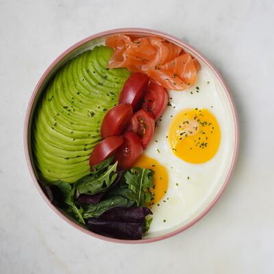 Yum! Супер-завтрак с форелью в Yumbaker home по цене 1275 ₽