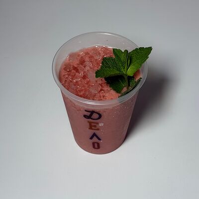 Смузи малина-клубника в Дело по цене 320 ₽