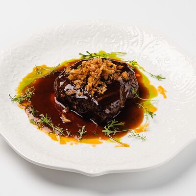 Говядина гриль с соусом демигласс в Омулевочная по цене 800 ₽