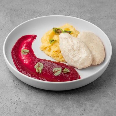 Котлеты из индейки на пару с картофельным пюре в Большая рыба по цене 670 ₽