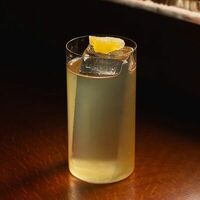 Безалкогольный коктейль Pineapple Collins в Mamie bistro