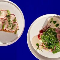 Комбо салат с ростбифом + брускетта Мимоза в Yeti