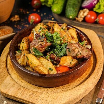 Оджахури с телятиной в Чинтамани по цене 980 ₽