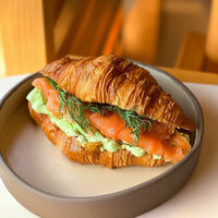 Логотип Кафе Май