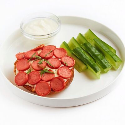 Пицца Бургер с огуречными палочками в Блеск по цене 350