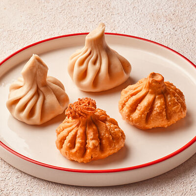 Хинкали с сыром и тархуном в Хачапури выпечка и вино по цене 110 ₽