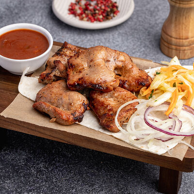 Шашлык из cвинoй шеи в Чыраг Гала по цене 650 ₽