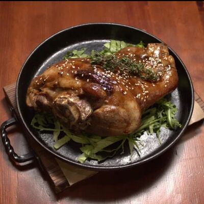 Рулька по-тайски в Dance&grillpark по цене 1100 ₽