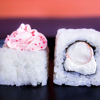 Лава с креветкой в SushiShark по цене 439 ₽