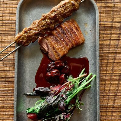 Две уткив Айна по цене 1700 ₽