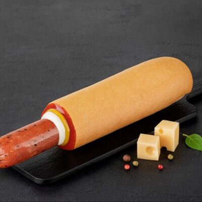 Французский хот-дог с Триплпепперчиз колбаской в Stardogs по цене 359 ₽