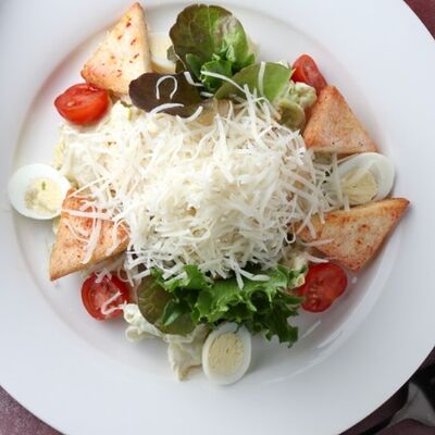 Цезарь с курицей в Чайхана Самарканд по цене 585 ₽