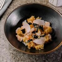 Рис с креветкой и ледяными грибами в Ichi By ReLab