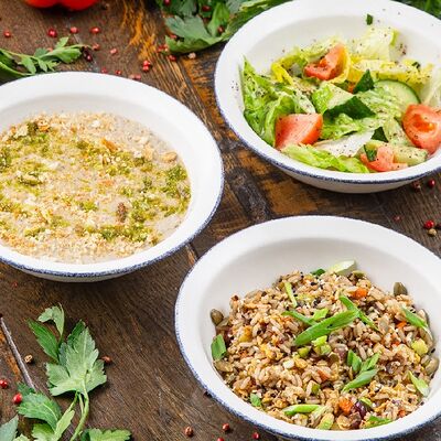 Ланч №2 в Бабагануш по цене 690 ₽