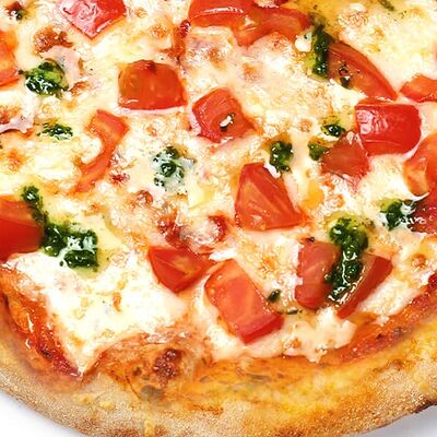 Пицца Маргарита на итальянской муке в Высокий граД по цене 1500 ₽