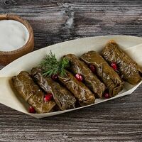 Долма с мацони в Suli & Co