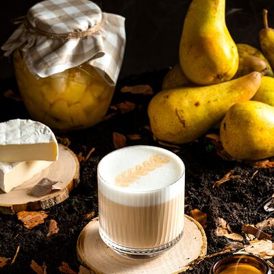 Крем-Латте Ананас-Камамбер в Baggins Coffee по цене 415 ₽