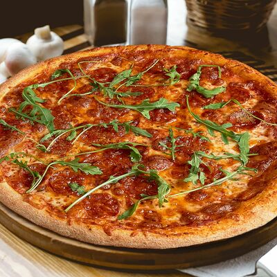 Пицца Пеперони в Вкусные Суши Premium по цене 539