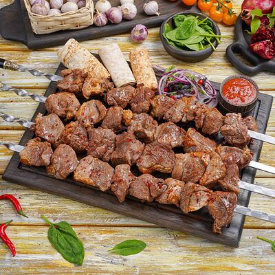 Набор шашлыков из бараньей мякоти в Геленджик по цене 4250 ₽