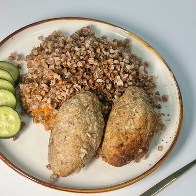Котлеты куриные с гречкой в Готовая еда из Клюквы по цене 269 ₽