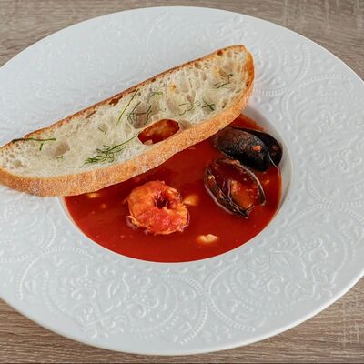 Суп с морепродуктами в Эрато по цене 1150 ₽