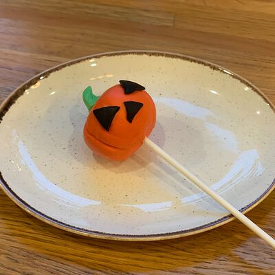 Кейк-попс Тыква в Kitchen по цене 170