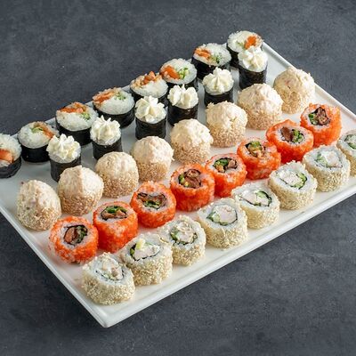 Сет Вкус в CRAZY SUSHI по цене 2444 ₽