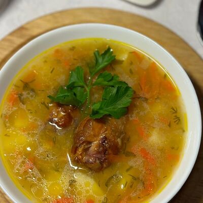 Суп гороховый с копченостями в Ёмоё по цене 230 ₽