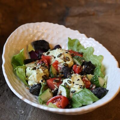 Панцанелла со страчателлой в Менталитет по цене 900 ₽