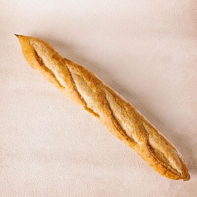 Багет дрожжевой 1 шт. в Эклерная по цене 170 ₽