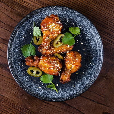 Куриные крылья в соусе сладкий чили в Pafos по цене 450 ₽