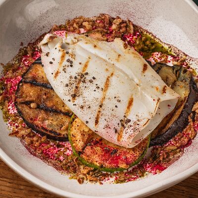 Кальмар с овощами на гриле в Мараули по цене 640 ₽